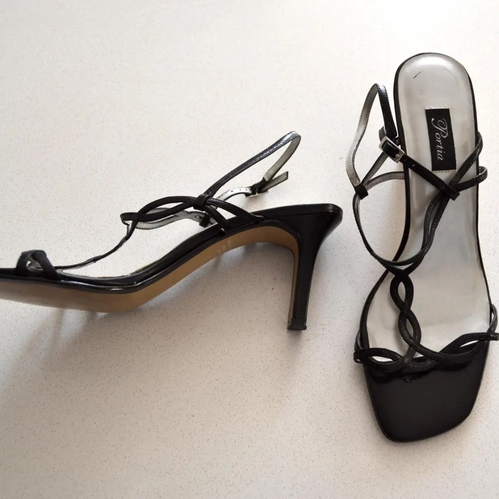Vintage Y2K Leather Black T-Strap Sandal